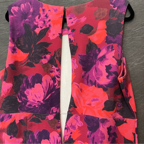 Lands’ End Ponte Shift Dress - Picture 3 of 8